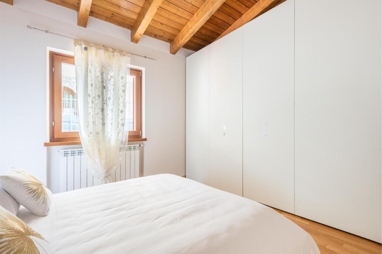 Апартаменты Casa Francesca Relax Лимоне-суль-Гарда Экстерьер фото